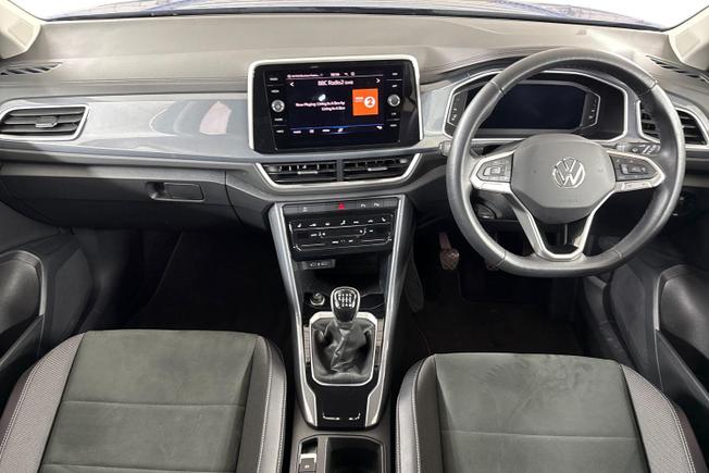 Volkswagen T-Roc Photo 10