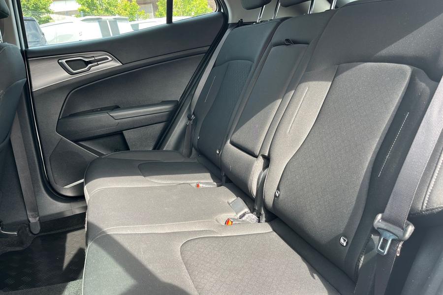 Kia SPORTAGE Photo autoimg-b928fc048befe6c8ed14b57d09674fef1206bd92.jpg