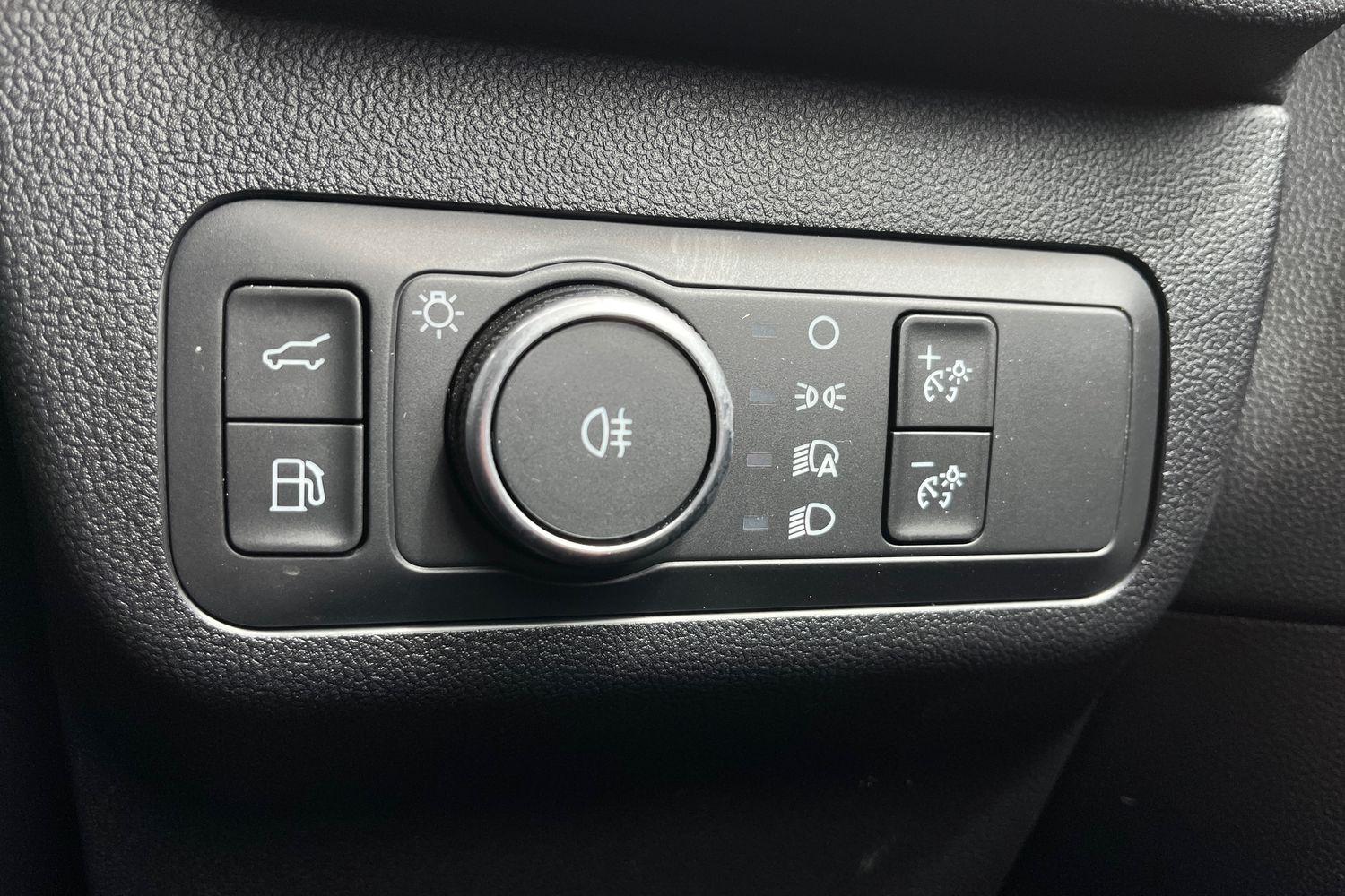 Ford Kuga Photo 32