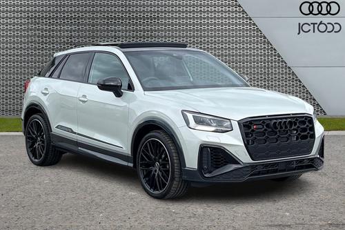 AUDI  SQ2 Black Edition TFSI 300 PS S tronic