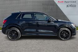 Audi Q2 Photo 4