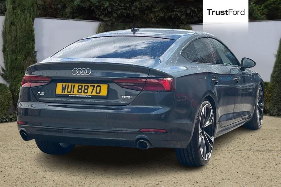 Audi A5 Photo autoimg-b92dddbe494653df48ca18efc76e3bbd7037d0c6.jpg