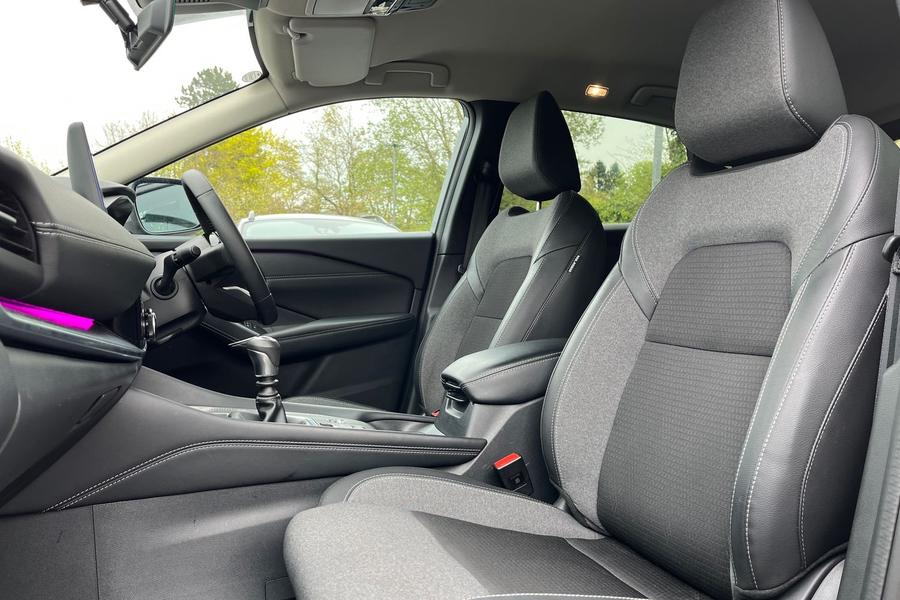 Nissan Qashqai Photo autoimg-b92f2b14d63b1a2af1f98e2e3d01660553e8c441.jpg