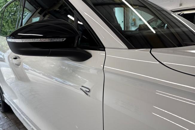 VOLKSWAGEN Tiguan Photo 20