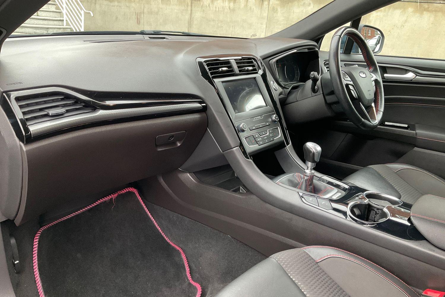 Ford MONDEO Photo 17