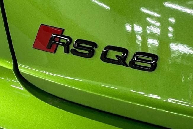 Audi RSQ8 Photo 37