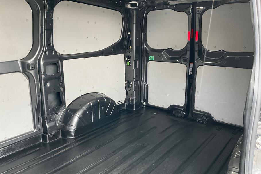 Used Ford TRANSIT CUSTOM WO24EDU 16