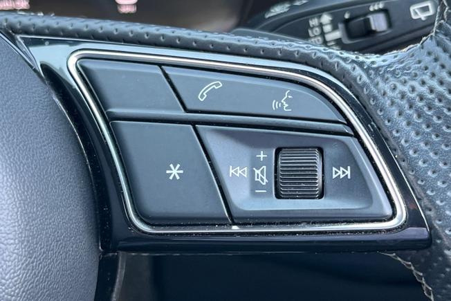 Audi A4 Avant Photo 17