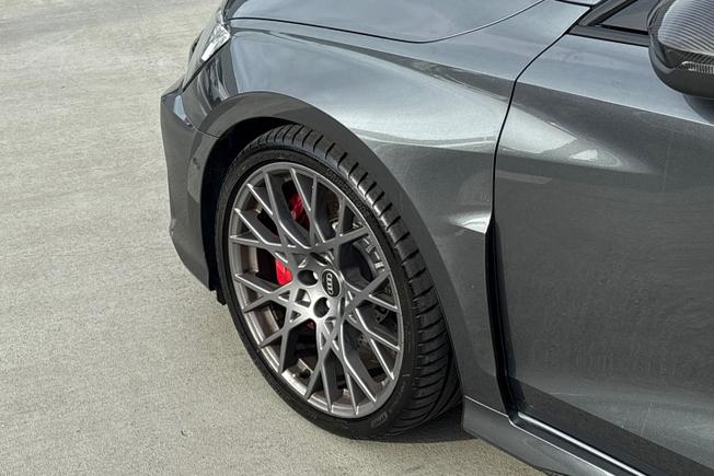 Audi RS3 Photo 21