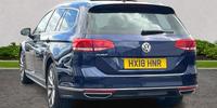 Volkswagen Passat Photo 2