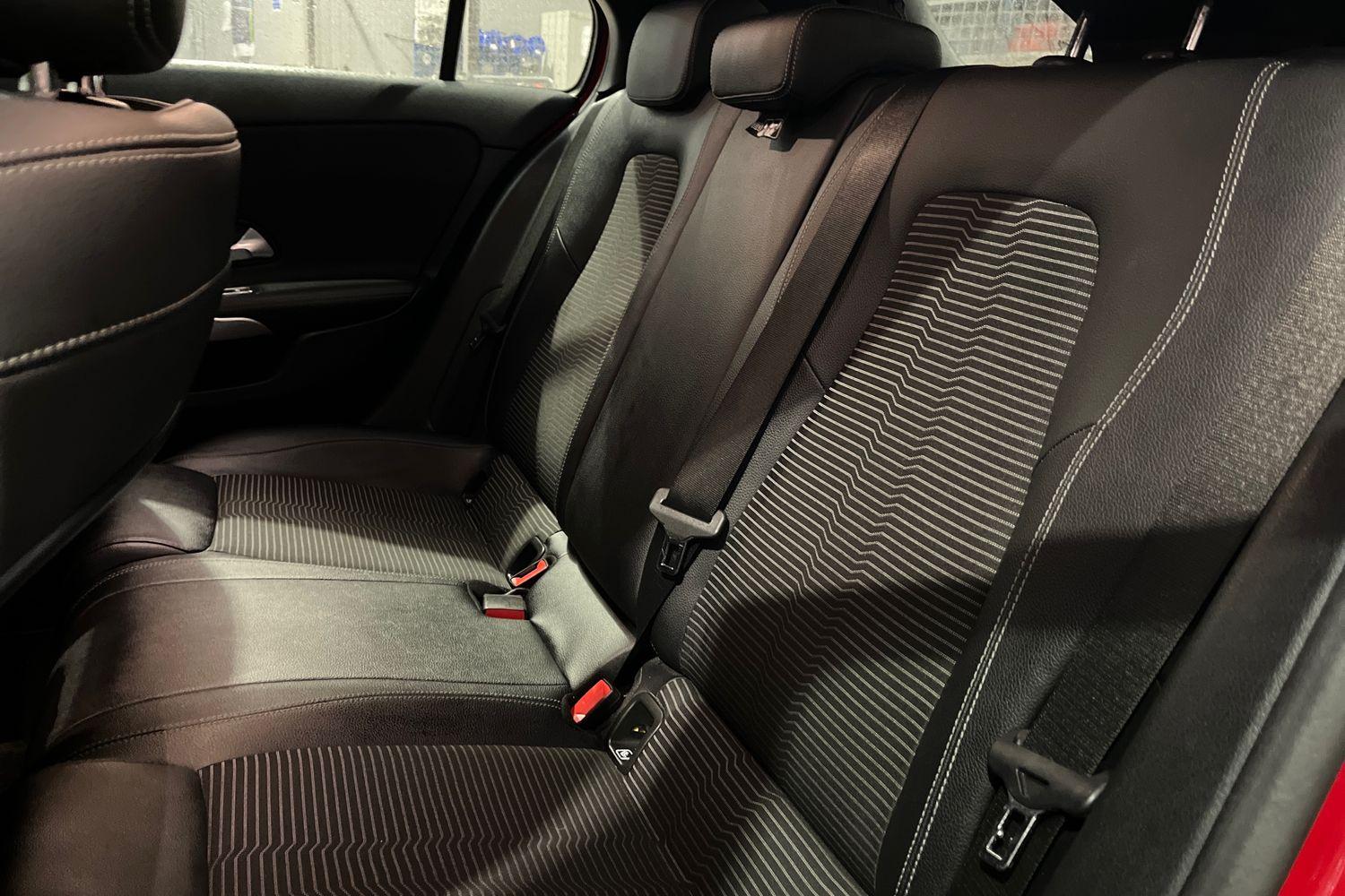 Mercedes-Benz A CLASS Photo 19