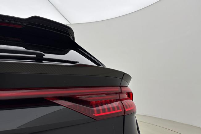 AUDI Rsq8 Photo 18