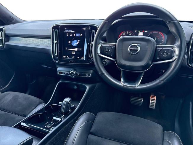 VOLVO Xc40 Photo 11