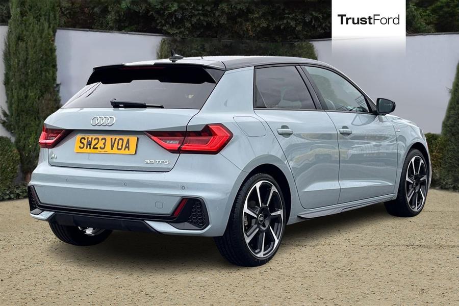 Audi A1 Photo autoimg-b949dac521c64ad1a72cccf81fa1422c4492fb5a.jpg
