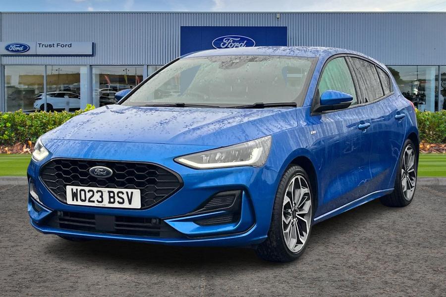 Ford FOCUS Photo autoimg-b94e24d799cd82cd6c16e81b8348bb100fc5d935.jpg