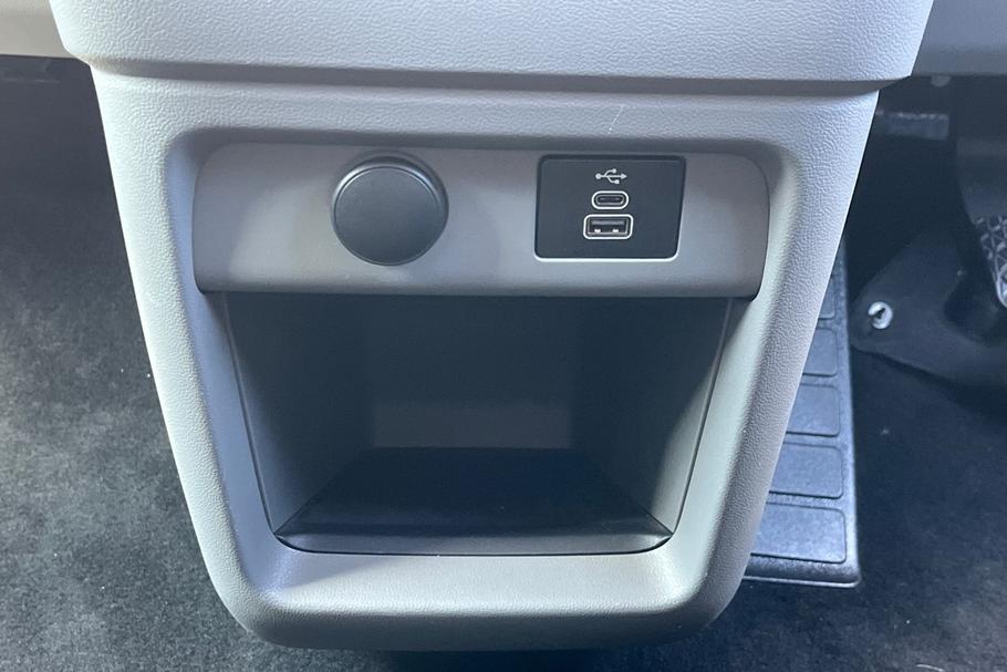 Used Ford TRANSIT CUSTOM HF75FGN 23