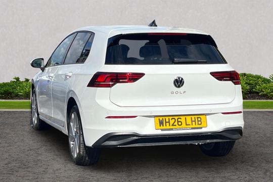 Volkswagen Golf Photo autoimg-b951dbedac50aeec2d7a13cae6951efb574c9a95.jpg
