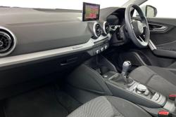 AUDI Q2 Photo 2