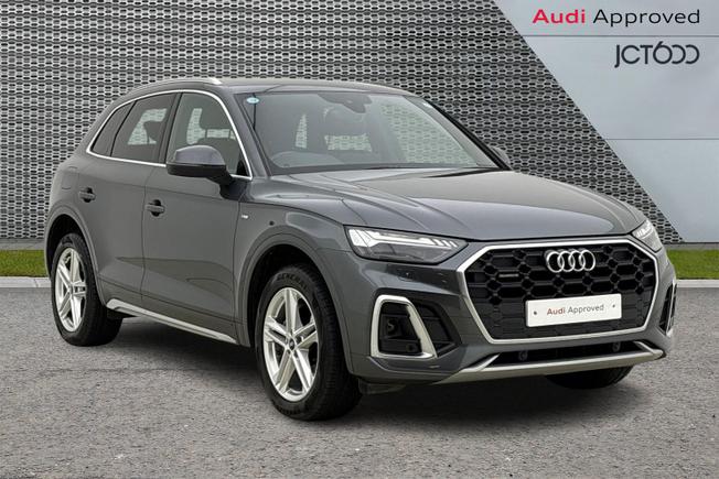 AUDI Q5 Photo 1