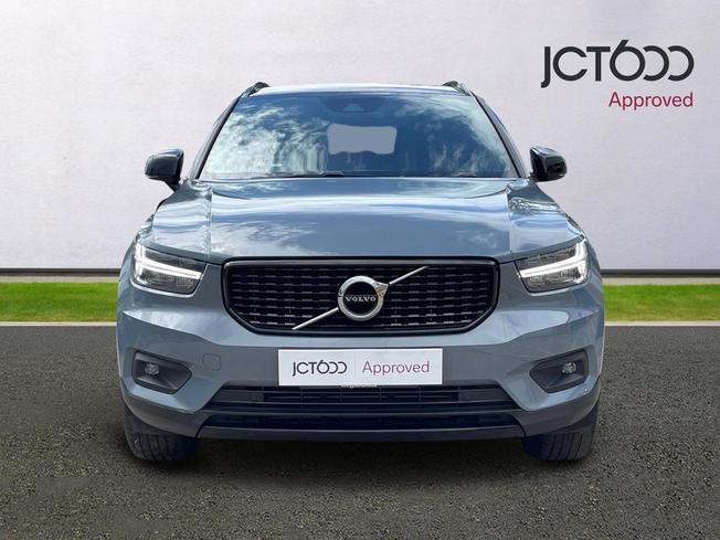 VOLVO Xc40 Photo 8