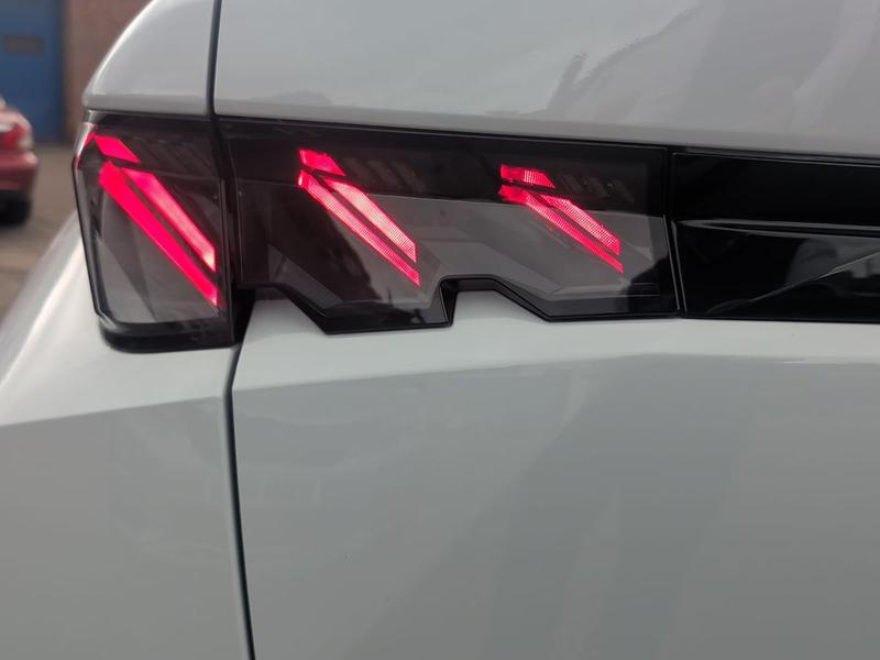 Used Peugeot E-3008 KS25NND 29