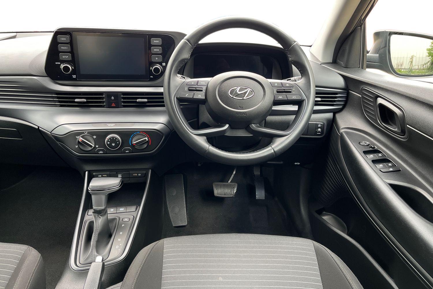 Hyundai i20 Photo 10