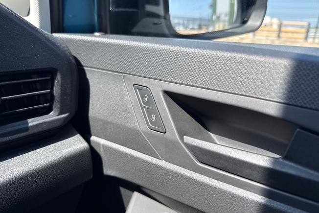 VOLKSWAGEN Caddy Photo 37
