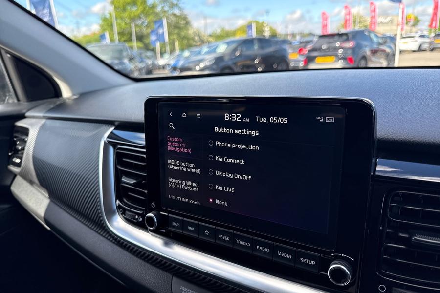 Kia STONIC Photo autoimg-b95fb0ff849c54feedb1a6e63fff6aab3df416de.jpg