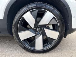 VOLVO Xc40 Photo 5