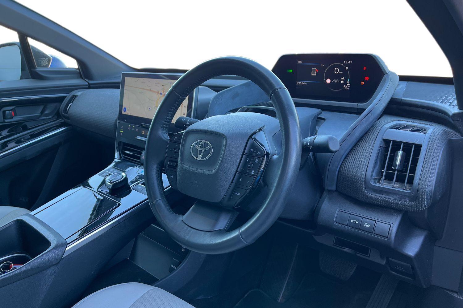 Toyota bZ4X Photo 8