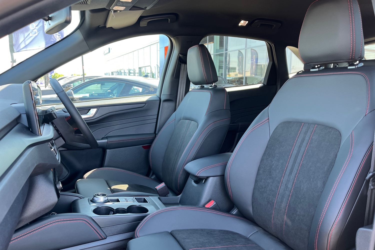 Ford Kuga Photo 18