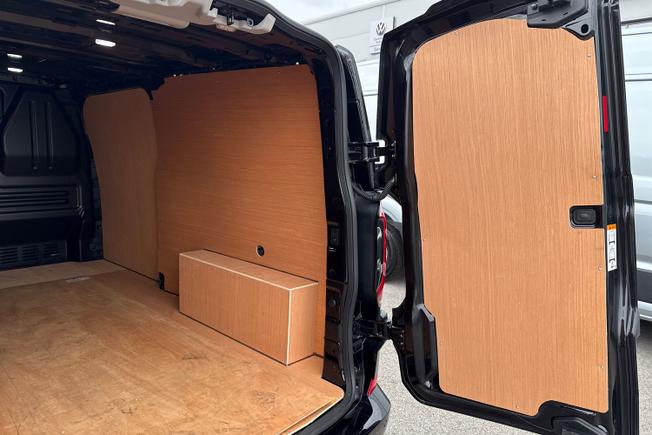 Volkswagen Transporter Photo 27