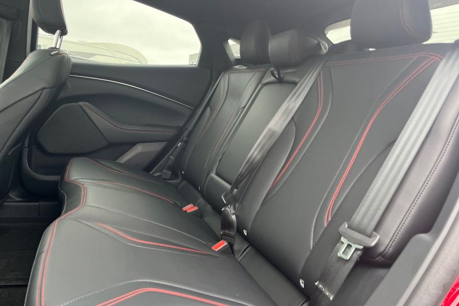 Ford MUSTANG MACH-E Photo autoimg-b9692a39627a667437c1889372a6d8f7ad57ef6c.jpg