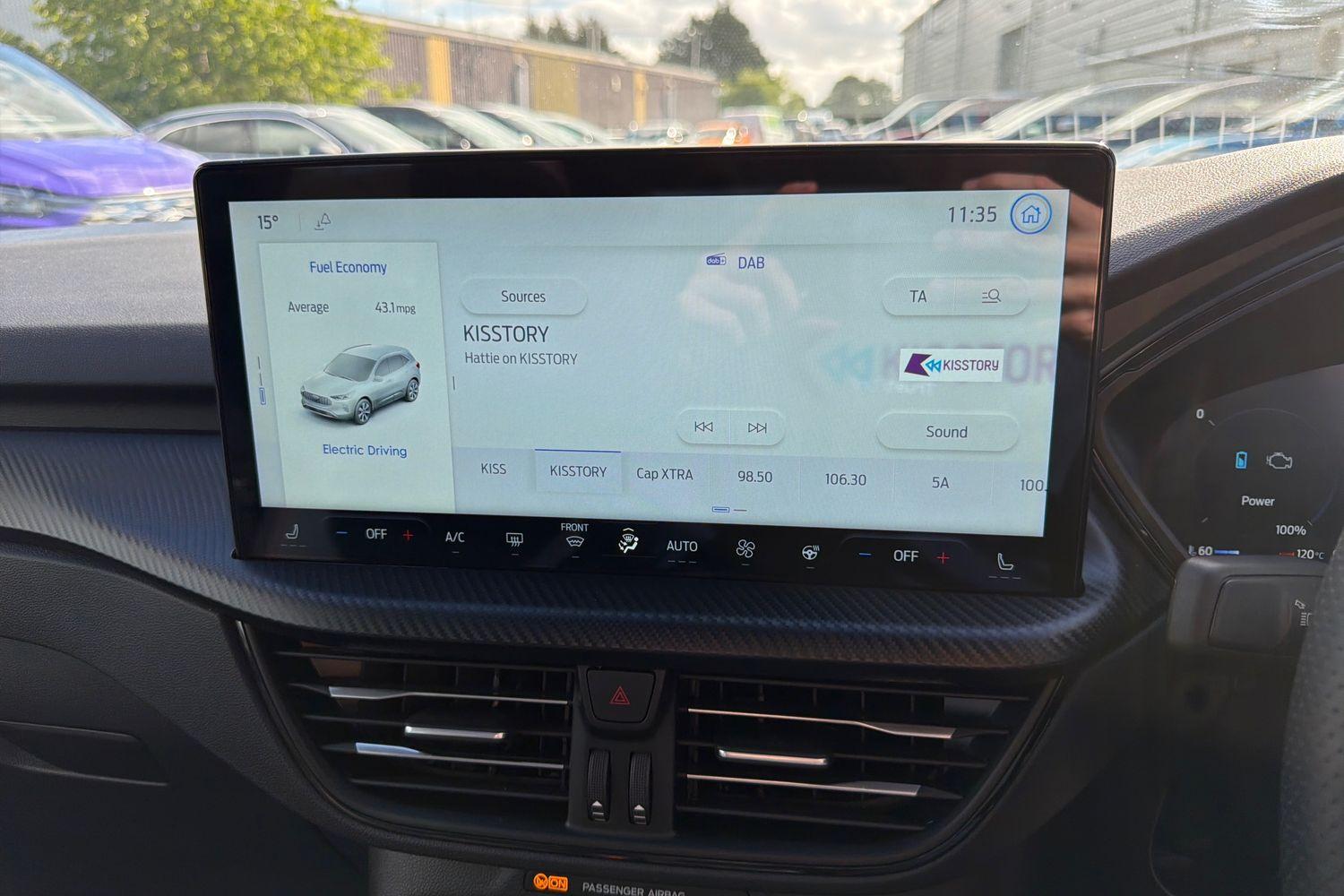 Ford KUGA Photo 25