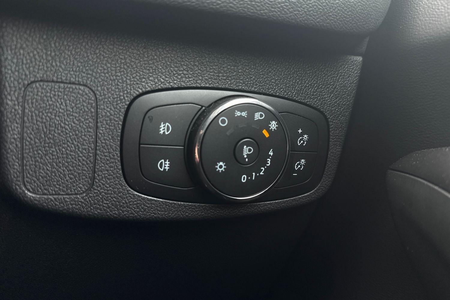 Ford Focus Photo 36