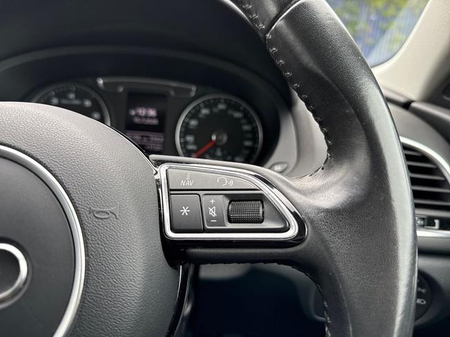 AUDI Q3 Photo 17