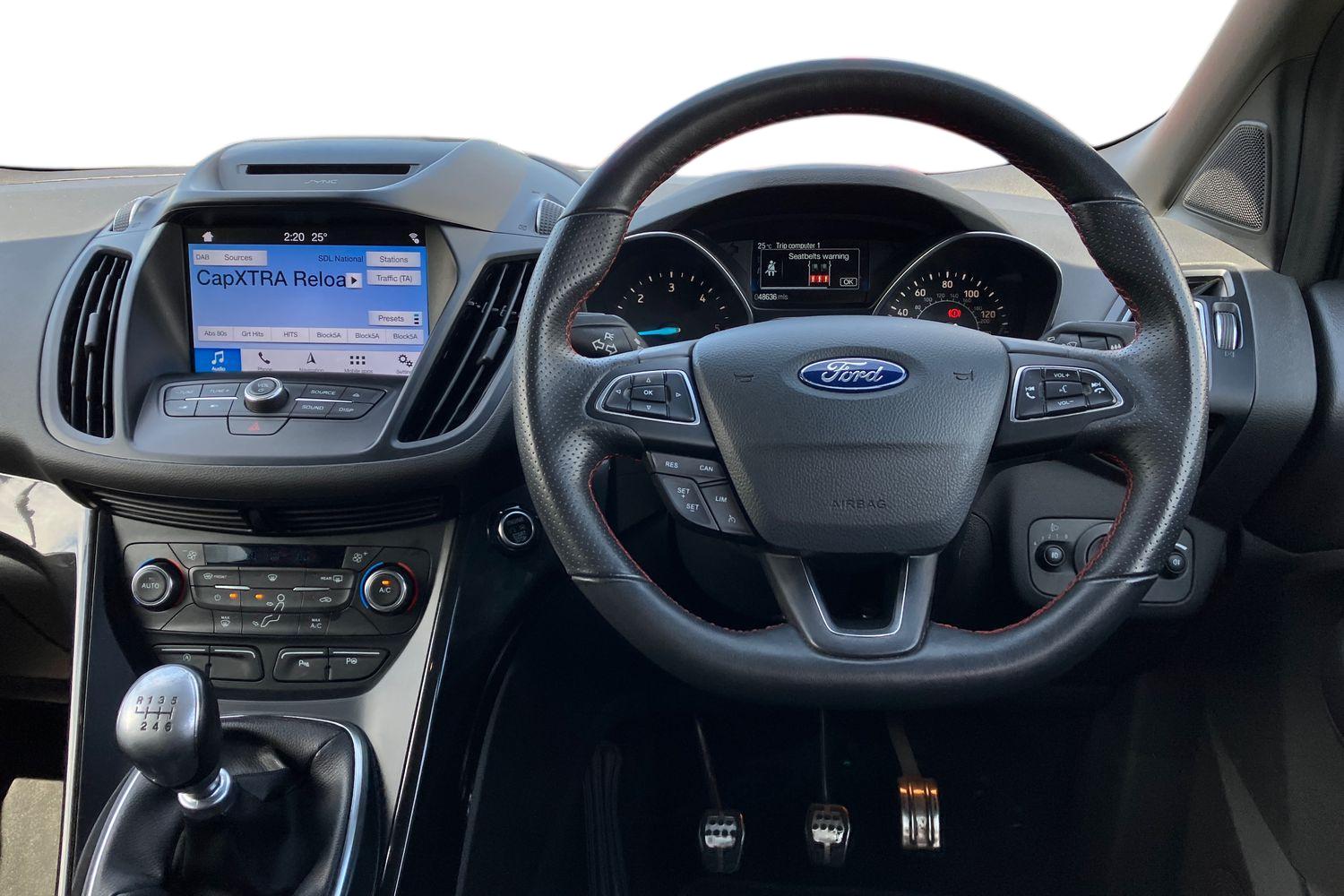 Ford KUGA Photo 10