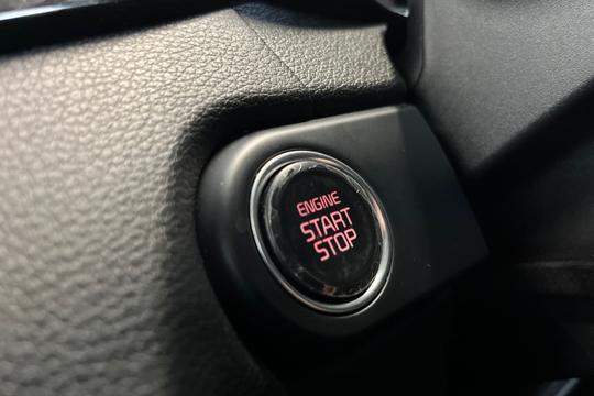 Kia Ceed Photo autoimg-b9753185a981f97eb57c79bc632a32a626e7df31.jpg