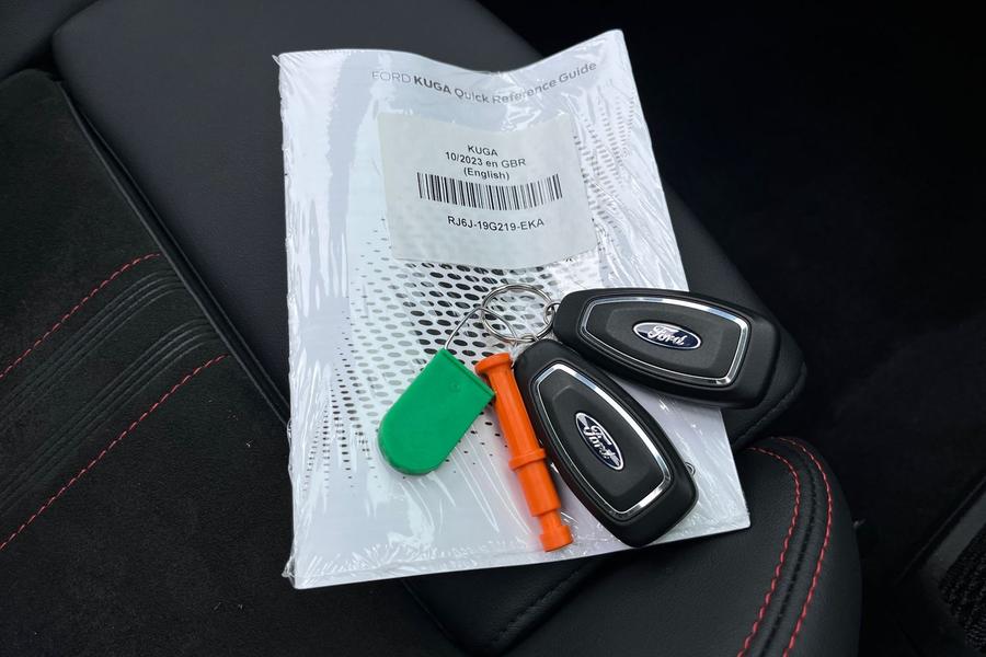 Ford Kuga Photo autoimg-b97aee384e3cc4ee3e2e42cb15e6983201bff91d.jpg