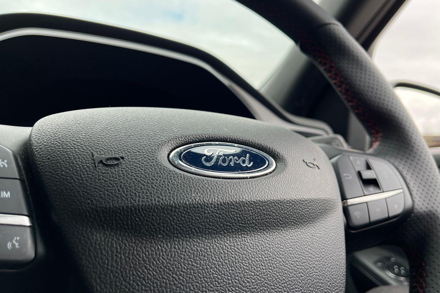 Ford Kuga Photo 39