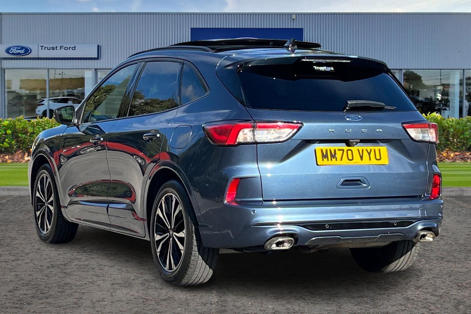 Ford KUGA Photo 1
