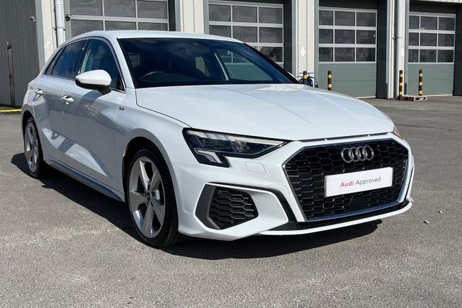 AUDI A3 Photo 21