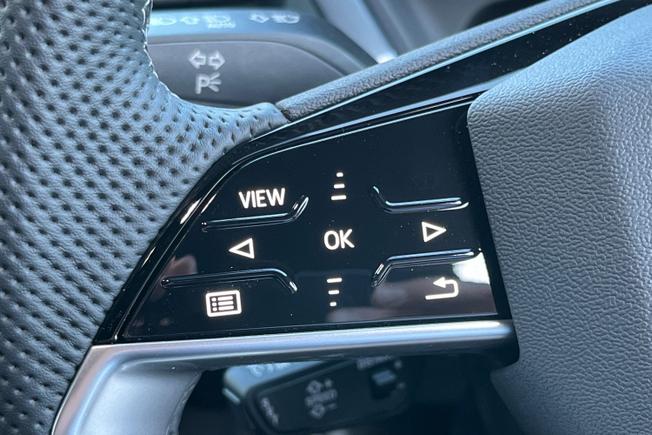 AUDI Q4 E-Tron Photo 16