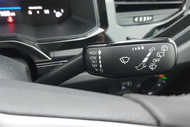 VOLKSWAGEN Polo Photo 25