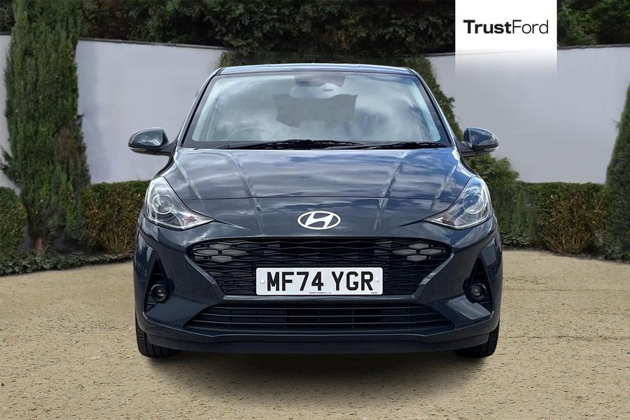 Hyundai i10 Photo autoimg-b98e6daf7a49cbab156f229e455c1e17429e4ada.jpg