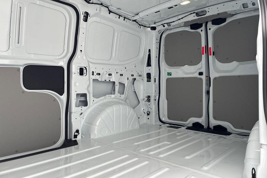 Ford E-TRANSIT CUSTOM Photo autoimg-b98fc826b431c1c627ed8331f6ec61b389873f22.jpg