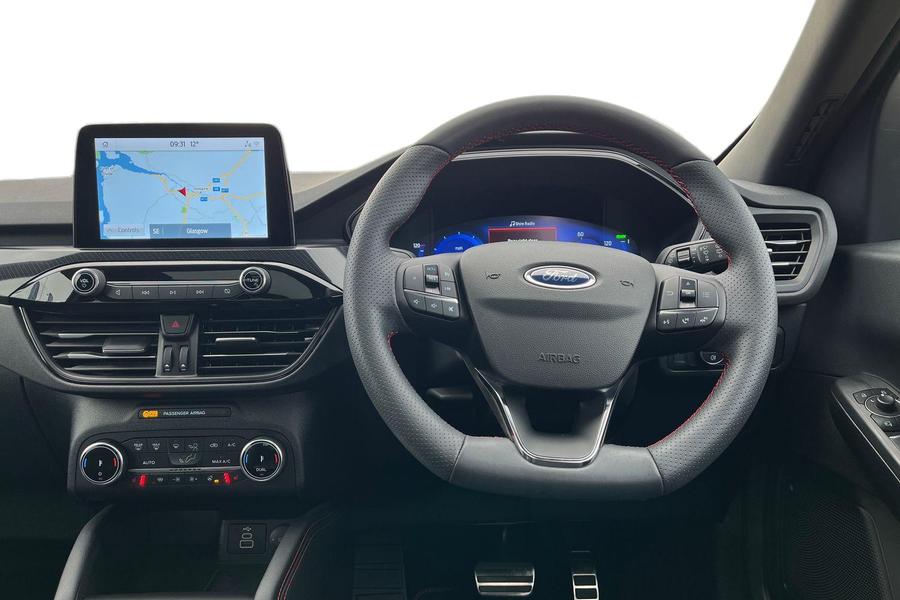 Ford Kuga Photo autoimg-b9903f68a7e3edfcf470612e018a21a5b5e0cba5.jpg