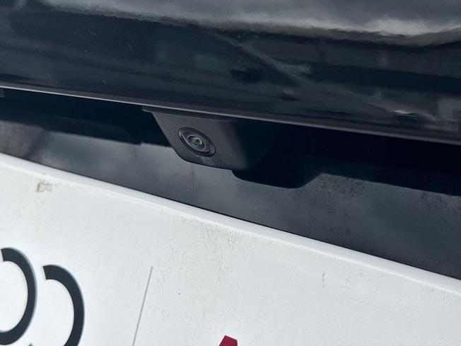 VAUXHALL Corsa Photo 24