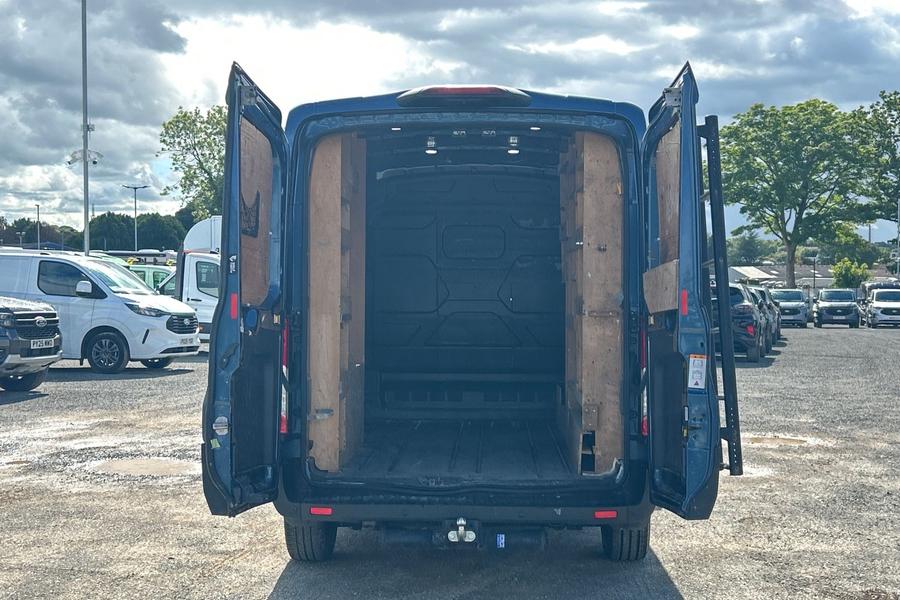 Ford TRANSIT Photo autoimg-b993060fce8497abcdce2f0427e3d22c6a4beada.jpg