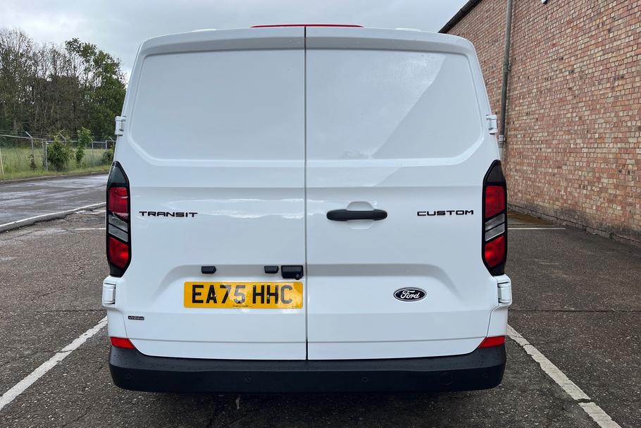 Used Ford TRANSIT CUSTOM EA75HHC 13